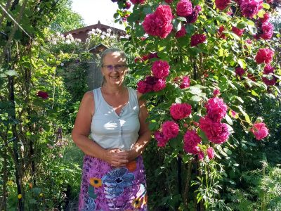 Rosie Davies in her garden